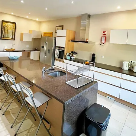 Mandarin * Καρβοέιρο